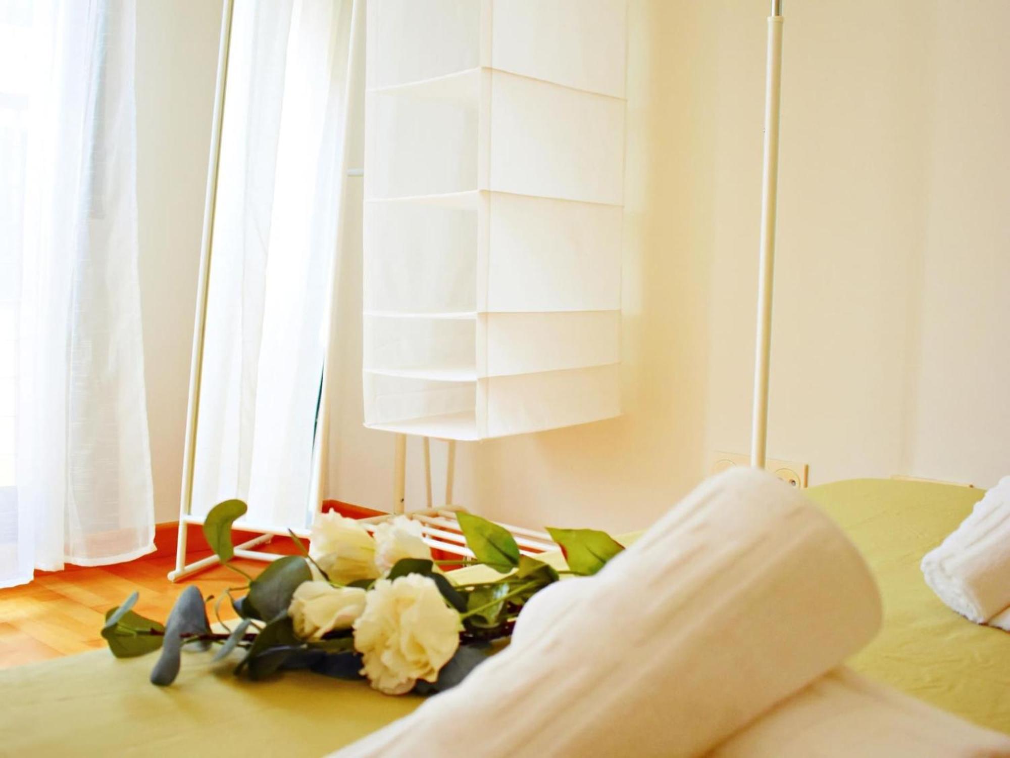 Cozy Apatment Just 10 Mins From The City Centre Malaga Exterior photo